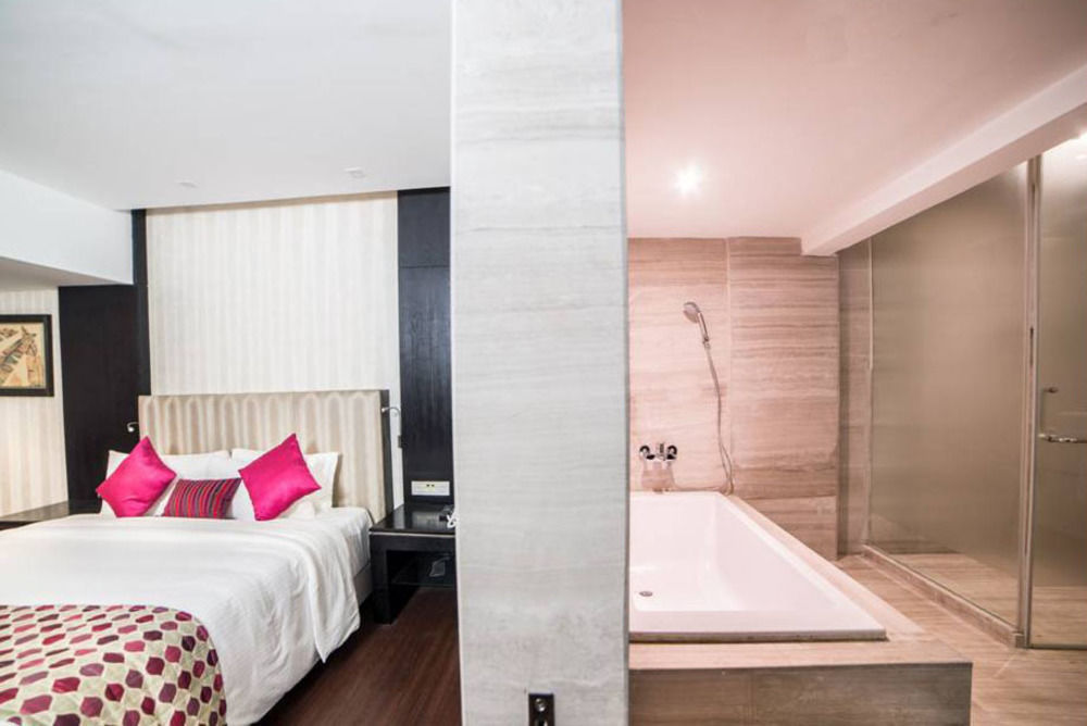 Clarion President Hotel Chennai