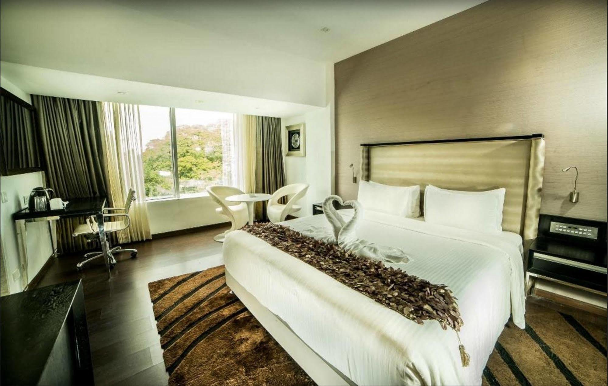 Clarion President Hotel Chennai